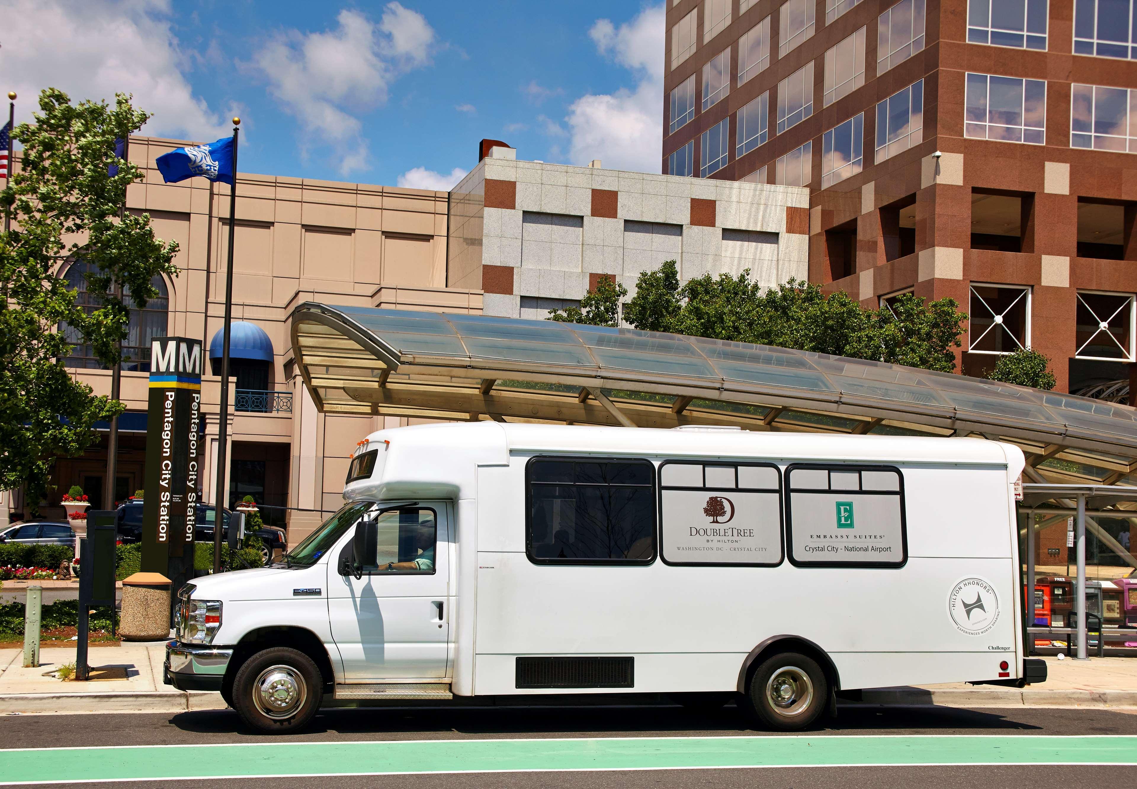 Doubletree By Hilton Washington Dc - Crystal City Arlington Exteriör bild