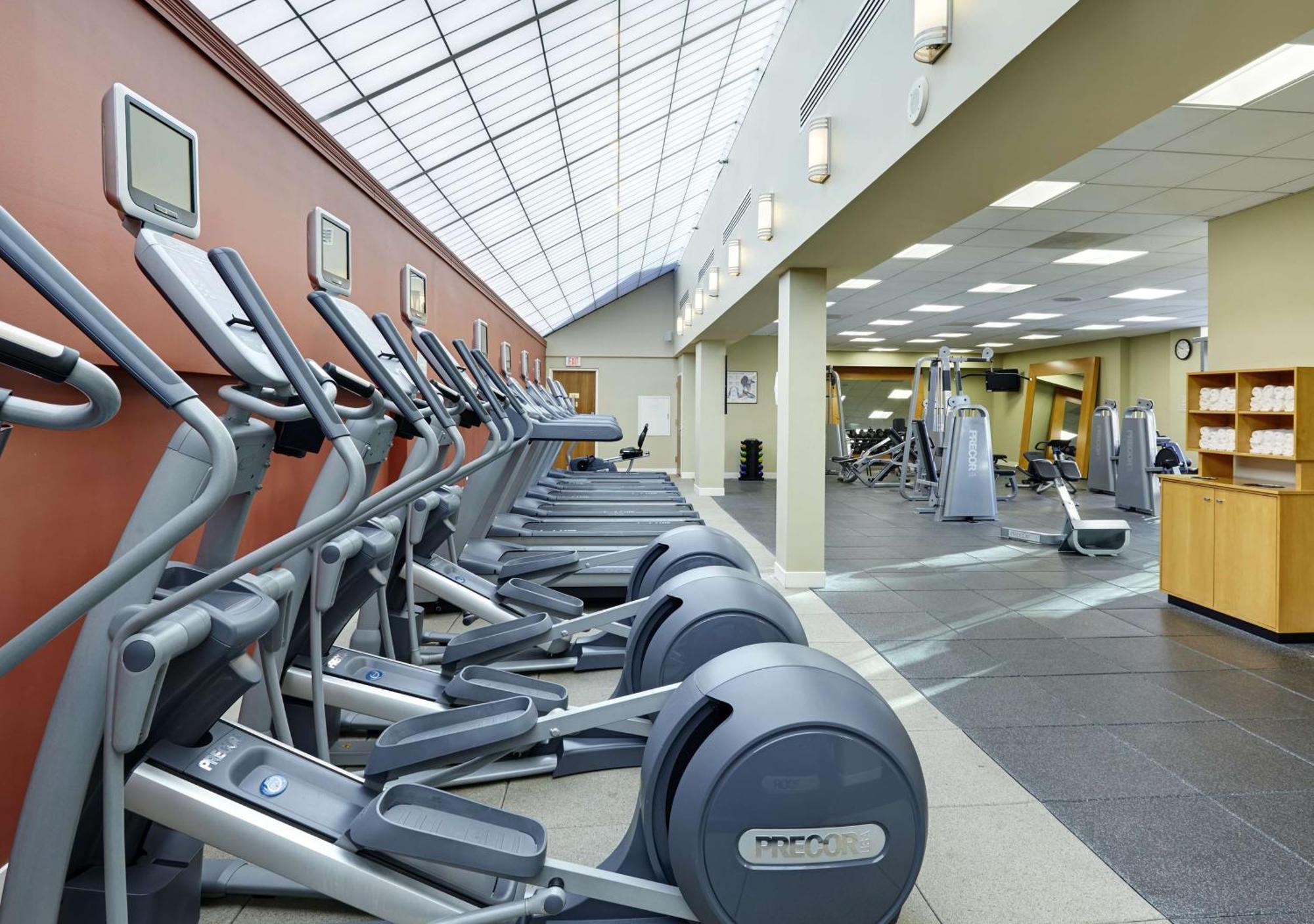Doubletree By Hilton Washington Dc - Crystal City Arlington Exteriör bild