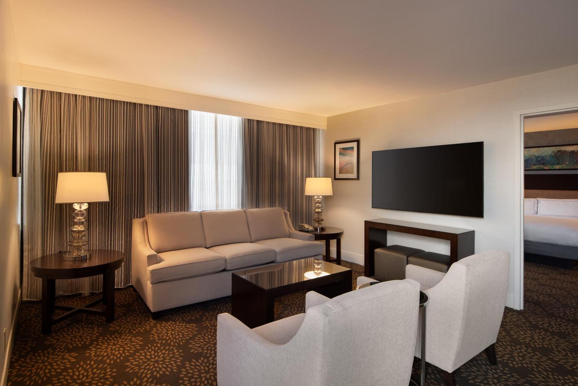 Doubletree By Hilton Washington Dc - Crystal City Arlington Exteriör bild