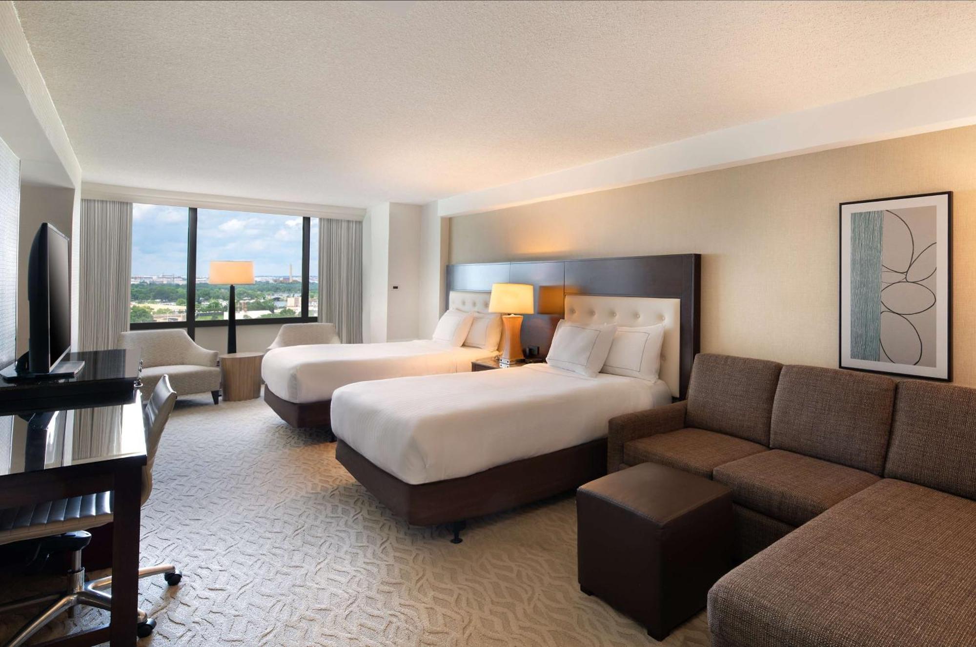 Doubletree By Hilton Washington Dc - Crystal City Arlington Exteriör bild